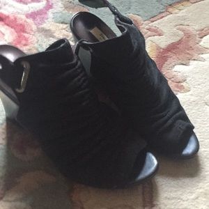 Platform dress shoes